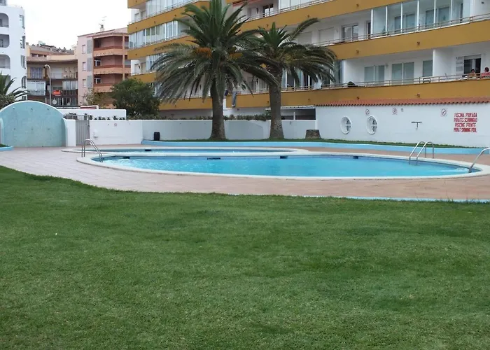 En Primera Línea De Playa Con Piscina Y Terraza En - Es-204-5